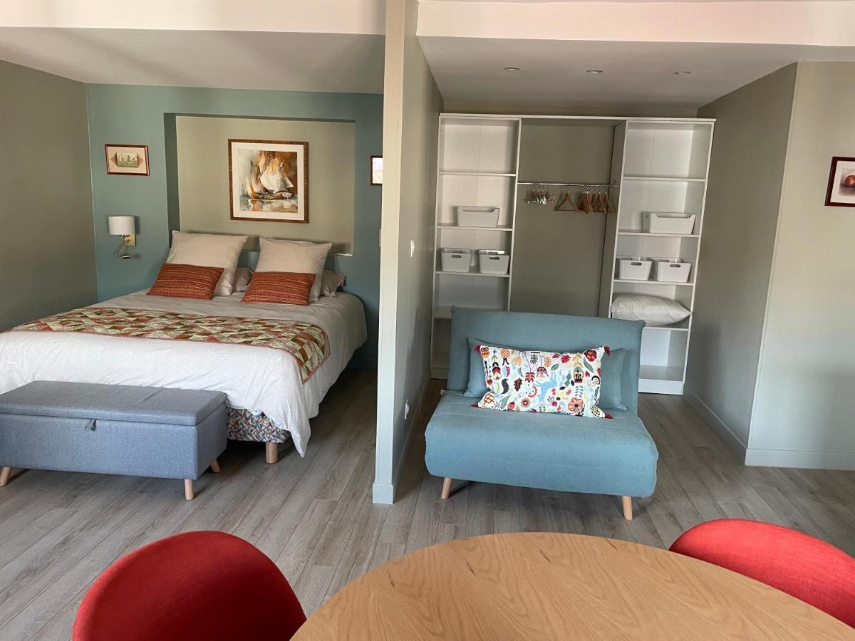 Au Coeur Du Vieux Toulon Au Calme Appartement Renove Climatise Confortable Etage Eleve Avec Ascenseur Proche Parking Et Toutes Commodites Экстерьер фото
