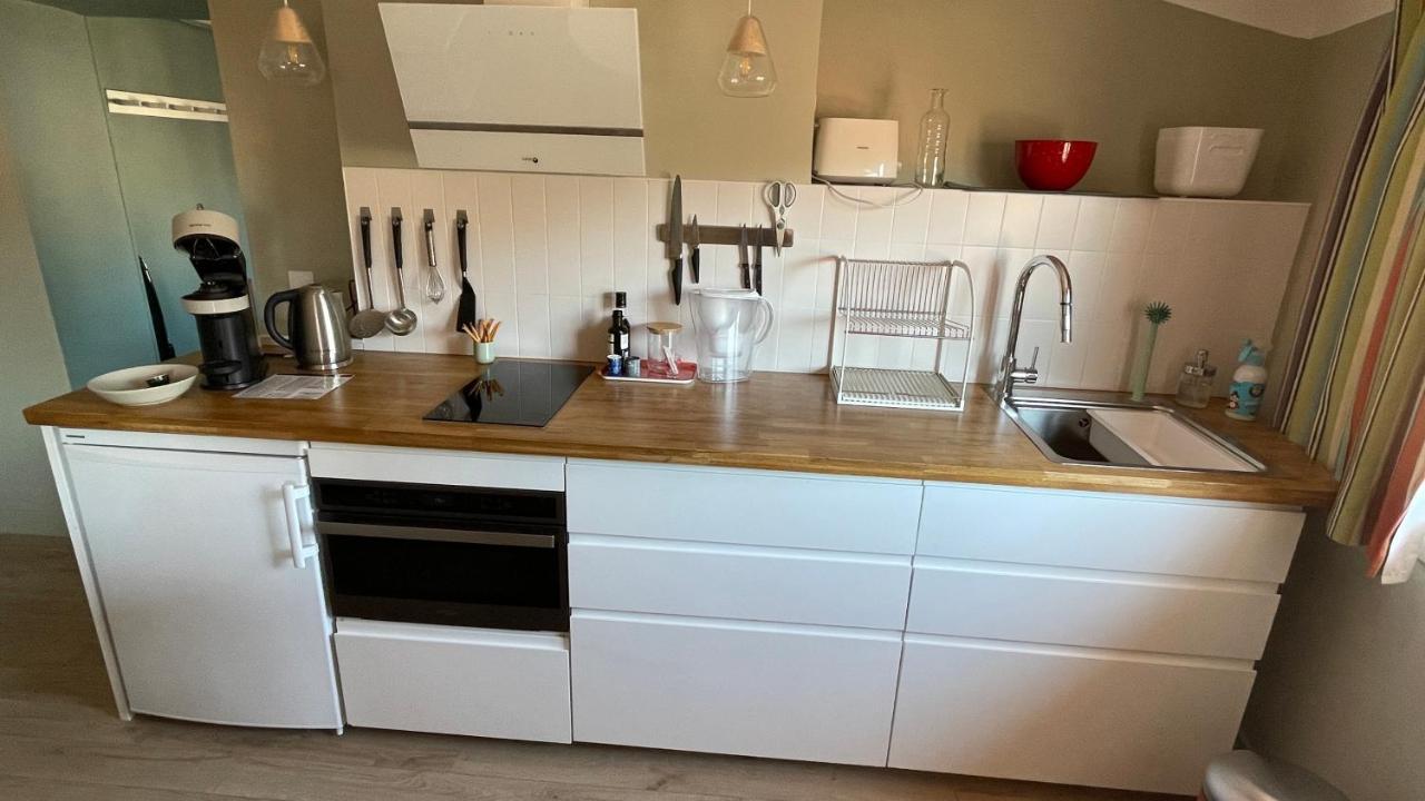 Au Coeur Du Vieux Toulon Au Calme Appartement Renove Climatise Confortable Etage Eleve Avec Ascenseur Proche Parking Et Toutes Commodites Экстерьер фото